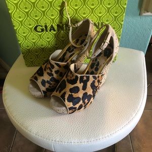 Cheetah print jeweled Gianni Bini wedge heels